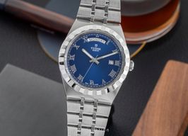 Tudor Royal 28600 (Onbekend (willekeurig serienummer)) - Blauw wijzerplaat 41mm Staal