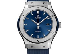 Hublot Classic Fusion Blue 542.NX.7170.RX (2025) - Blue dial 42 mm Titanium case