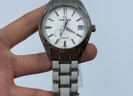 Grand Seiko Heritage Collection SBGA211G -