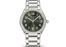 Patek Philippe Twenty~4 7300/1200A-011 (2025) - Groen wijzerplaat 36mm Staal