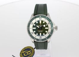 Breitling Superocean 44 A17376A31L1S1 (2025) - Green dial 44 mm Steel case