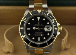 Rolex Submariner Date 16613 -