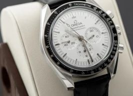 Omega Speedmaster Professional Moonwatch 310.63.42.50.02.001 (2025) - Silver dial 42 mm White Gold case