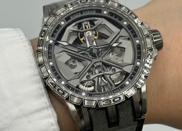 Roger Dubuis Excalibur RDDBEX0748 -