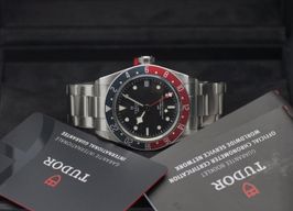 Tudor Black Bay GMT 79830RB (2023) - Zwart wijzerplaat 41mm Staal