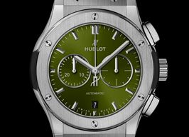Hublot Classic Fusion Chronograph 541.NX.8970.RX (2022) - Groen wijzerplaat 42mm Titanium