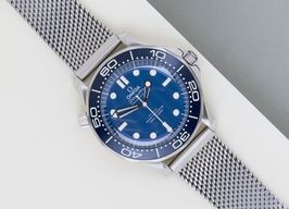 Omega Seamaster Diver 300 M 210.30.42.20.03.002 (2024) - Blauw wijzerplaat 42mm Staal