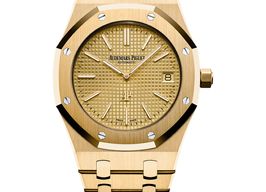 Audemars Piguet Royal Oak Jumbo 15202BA.OO.1240BA.02.A (2025) - Gold dial 39 mm Yellow Gold case