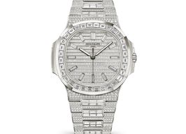 Patek Philippe Nautilus 5811/1460G-001 -