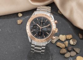 Omega Speedmaster Date 323.21.40.40.01.001 -