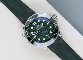 Omega Seamaster Diver 300 M 210.32.42.20.10.001 (2025) - Groen wijzerplaat 42mm Staal