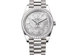 Rolex Day-Date 40 228349RBR (2023) - Silver dial 40 mm White Gold case