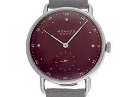 NOMOS Metro 1123 (2026) - Red dial 33 mm Steel case