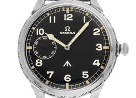 Omega Vintage Unknown (1945) - Black dial 48 mm Steel case