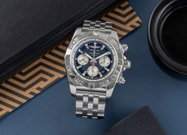 Breitling Chronomat 44 AB011012/BE69 (Unknown (random serial)) - Black dial 44 mm Steel case