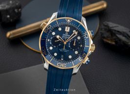 Omega Seamaster Diver 300 M 210.22.44.51.03.001 (Unknown (random serial)) - Blue dial 44 mm Steel case