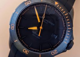 Baume & Mercier Clifton M0A10341 (2025) - 42mm Staal