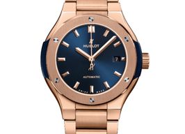 Hublot Classic Fusion 585.OX.7180.OX (2022) - Blue dial 33 mm Rose Gold case