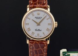 Rolex Cellini 6110 (Unknown (random serial)) - Silver dial 26 mm Yellow Gold case