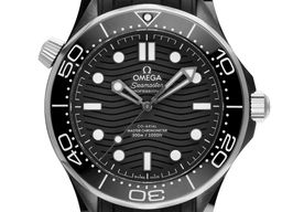 Omega Seamaster Diver 300 M 210.92.44.20.01.001 (2026) - Zwart wijzerplaat 44mm Keramiek