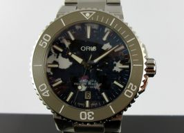 Oris Aquis Date 01 733 7766 4150-Set -