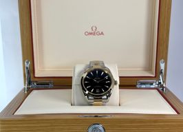 Omega Seamaster Aqua Terra 220.20.41.21.01.001 (2025) - Black dial 41 mm Gold/Steel case