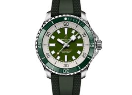 Breitling Superocean 44 A17376A31L1S1 (2025) - Green dial 44 mm Steel case