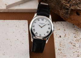 Patek Philippe Calatrava 4905 -