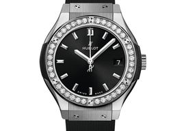 Hublot Classic Fusion Quartz 581.NX.1470.RX.1104 -