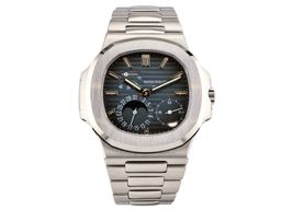 Patek Philippe Nautilus 5712/1A-001 -