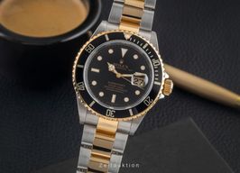 Rolex Submariner Date 16613 (2008) - Black dial 40 mm Gold/Steel case