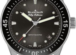 Blancpain Fifty Fathoms 5100B-1110-B52A (2024) - Grey dial 38 mm Steel case
