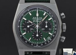 Zenith El Primero Chronomaster 97.T384.400/57.C856 (2023) - Groen wijzerplaat 37mm Titanium