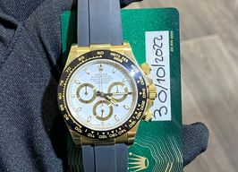 Rolex Daytona 116518LN (2022) - Champagne dial 40 mm Yellow Gold case