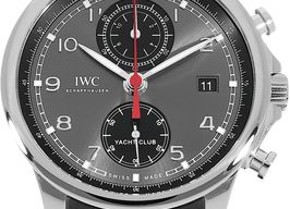 IWC Portuguese Yacht Club Chronograph IW390503 (2016) - Grijs wijzerplaat 44mm Staal
