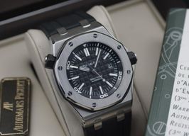 Audemars Piguet Royal Oak Offshore Diver 15703ST -