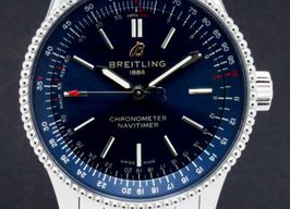 Breitling Navitimer A17395161C1A1 (2022) - Blauw wijzerplaat 35mm Staal