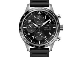 IWC Pilot Chronograph IW388305 (2024) - Zwart wijzerplaat 43mm Titanium