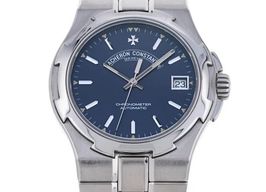 Vacheron Constantin Overseas 42040/423A (1998) - Blue dial 37 mm Steel case