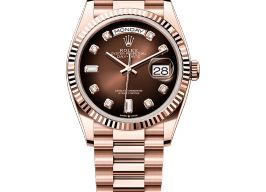 Rolex Day-Date 36 128235 (2025) - Bruin wijzerplaat 36mm Roségoud
