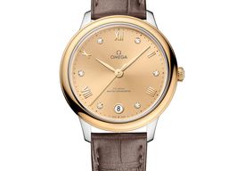 Omega De Ville 434.23.34.20.58.001 (2025) - Champagne dial 34 mm Gold/Steel case
