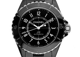 Chanel J12 H5697 -