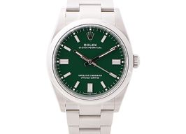 Rolex Oyster Perpetual 36 126000 (2020) - Groen wijzerplaat 36mm Staal