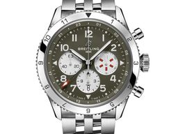 Breitling Aviator 8 AB04452A1L1A1 (2025) - Groen wijzerplaat 46mm Staal