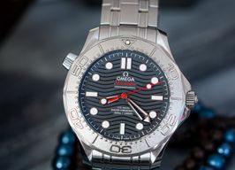 Omega Seamaster Diver 300 M 210.30.42.20.01.002 (2021) - Zwart wijzerplaat 42mm Staal