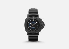 Panerai Luminor Submersible PAM02231 (2024) - Zwart wijzerplaat 42mm Carbon