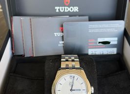Tudor Glamour Double Date 57100 (2025) - White dial 42 mm Steel case