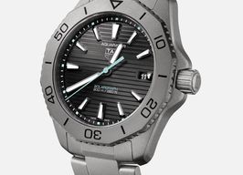 TAG Heuer Aquaracer WBP1180.BF0000 (2024) - Black dial 40 mm Titanium case