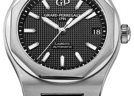 Girard-Perregaux Laureato 81010-11-634-11A (2026) - Black dial 43 mm Steel case