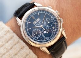 Patek Philippe Perpetual Calendar Chronograph 5270G-014 -